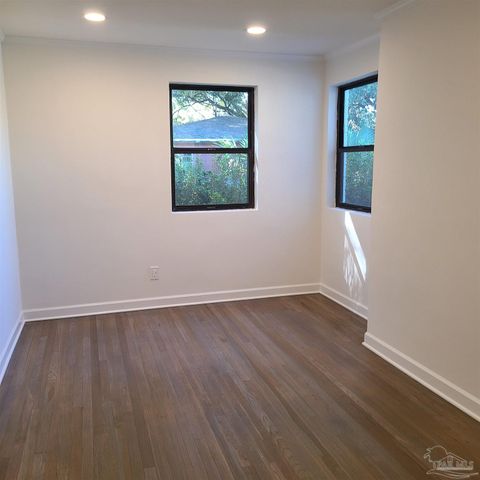 1301 W Lee St, Pensacola, FL 32501