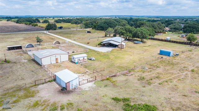 1673 Fm 614, Ovalo, TX 79541