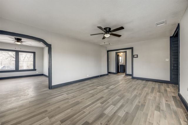522 N Austin Avenue, Denison, TX 75020