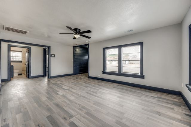 522 N Austin Avenue, Denison, TX 75020