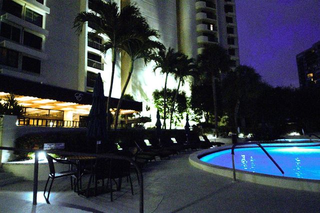 2480 Presidential Way 1103, West Palm Beach, FL 33401