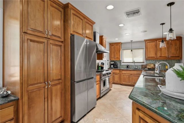 518 Converse, Claremont, CA 91711