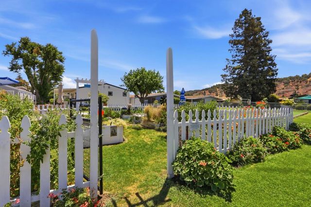 819 Villa Teresa Way 819, San Jose, CA 95123