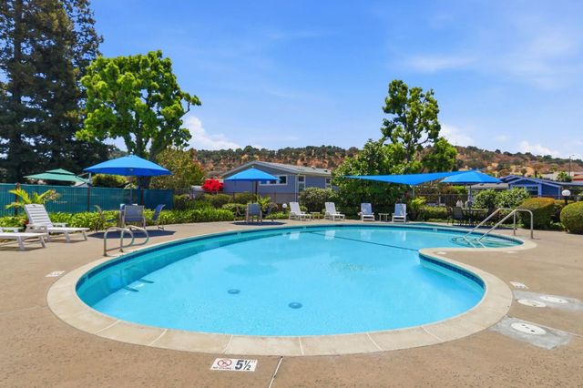 819 Villa Teresa Way 819, San Jose, CA 95123