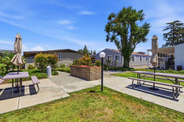 819 Villa Teresa Way 819, San Jose, CA 95123