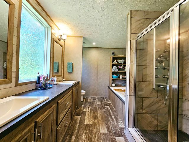 14 Mountain Grove Road, Greenbrier, AR 72058