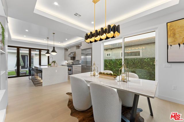 3932 Minerva Avenue, Los Angeles, CA 90066