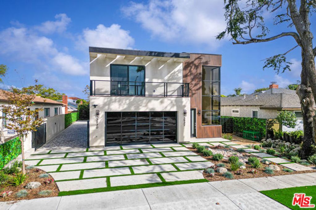 3932 Minerva Avenue, Los Angeles, CA 90066