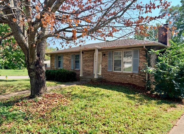 1145 Kalone Way, Lexington, KY 40515