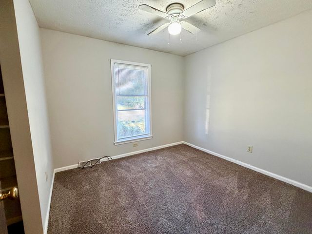 1145 Kalone Way, Lexington, KY 40515