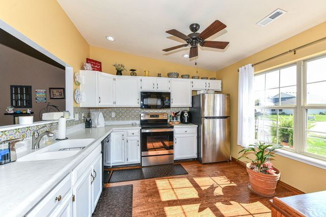 2038 Flamingo Way, Franklin, IN 46131