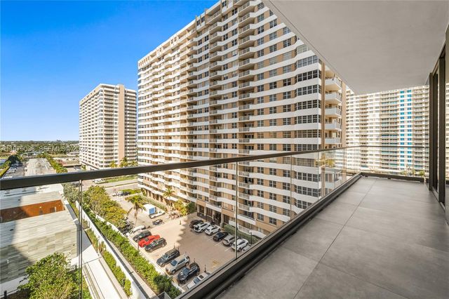 2000 S Ocean Drive 8A, Hallandale Beach, FL 33009