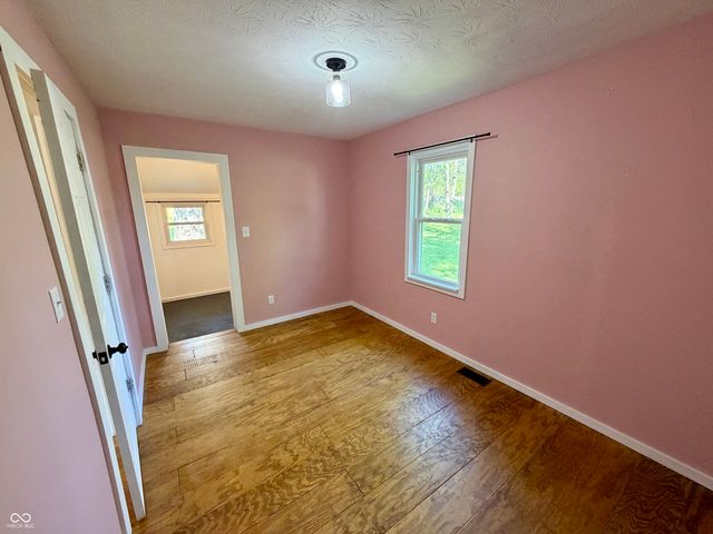 326 N Main Street, Brooklyn, IN 46111
