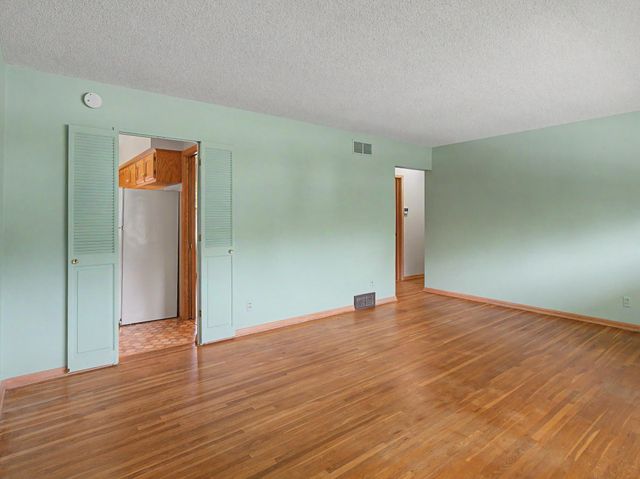 709 18th Avenue NE, Rochester, MN 55906
