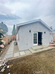 1900 N Bellflower, Long Beach, CA 90815