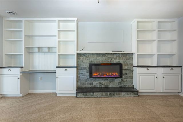 5808 Woodville Drive, Dayton, OH 45414