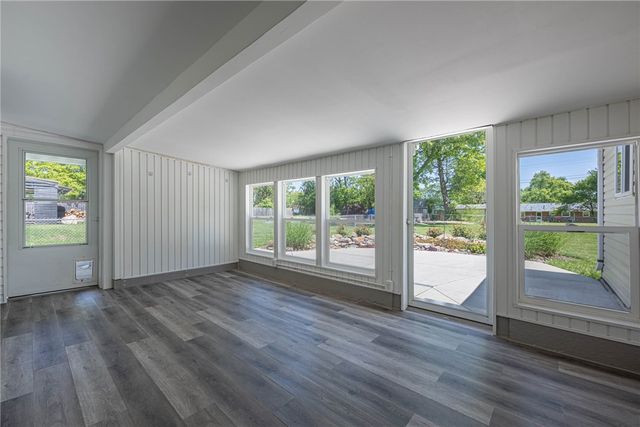5808 Woodville Drive, Dayton, OH 45414