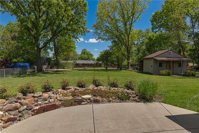 5808 Woodville Drive, Dayton, OH 45414