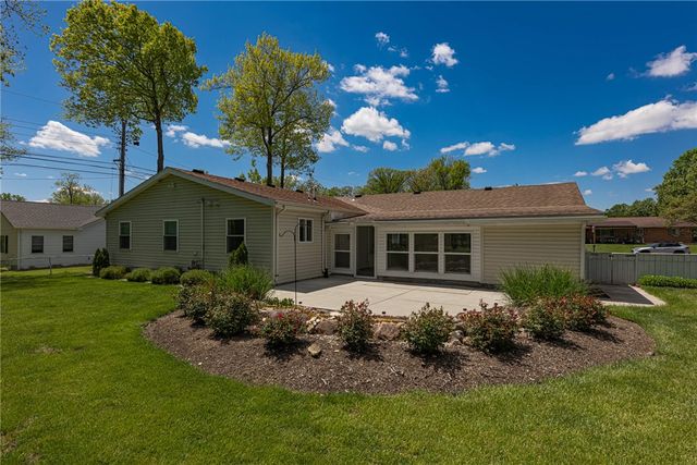 5808 Woodville Drive, Dayton, OH 45414