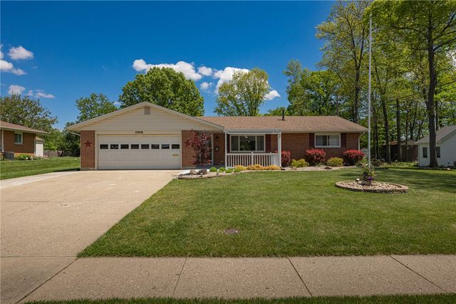 5808 Woodville Drive, Dayton, OH 45414