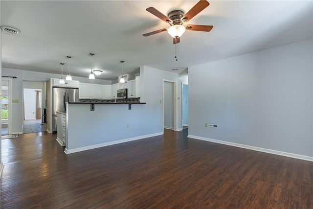 5808 Woodville Drive, Dayton, OH 45414