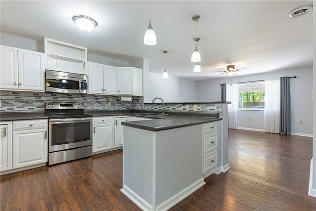 5808 Woodville Drive, Dayton, OH 45414