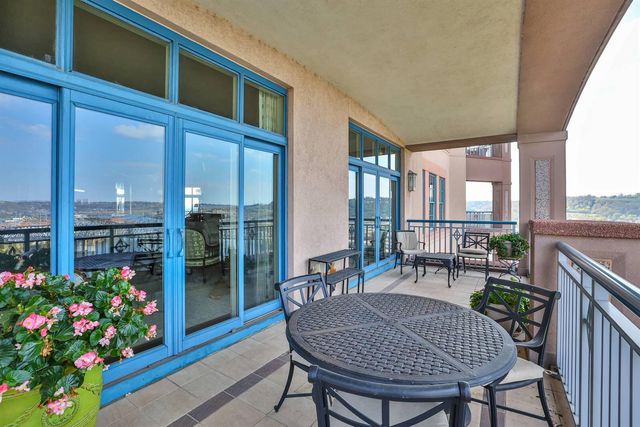 100 W Rivercenter Boulevard, PH3B, Covington, KY 41011