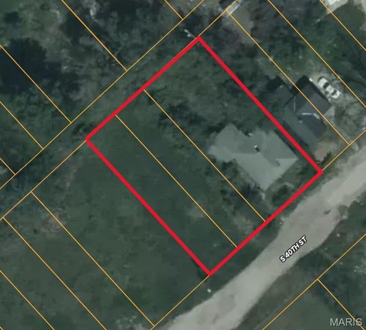 449 S 40th Street, East St Louis, IL 62207