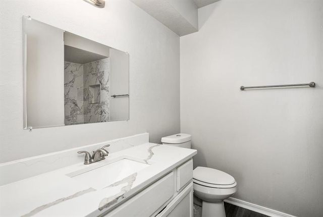 703 Stonecroft Circle, Edmond, OK 73034