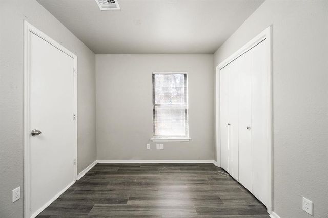 703 Stonecroft Circle, Edmond, OK 73034