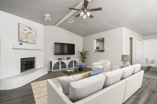 703 Stonecroft Circle, Edmond, OK 73034