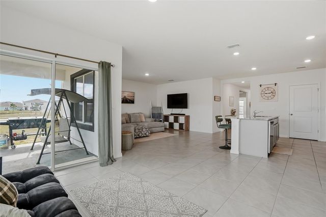 31019 PENNY SURF LOOP, Wesley Chapel, FL 33545