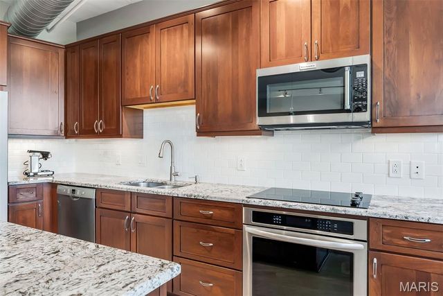 4901 Washington Avenue 3B, St Louis, MO 63108