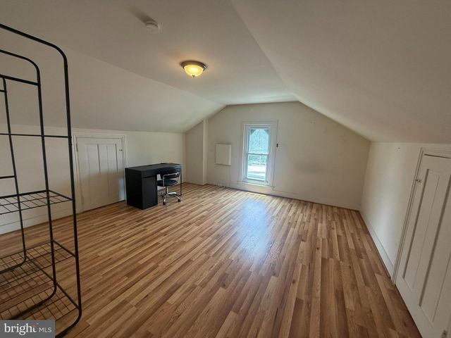 247 GREEN LN, Philadelphia, PA 19128