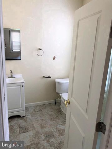 247 GREEN LN, Philadelphia, PA 19128