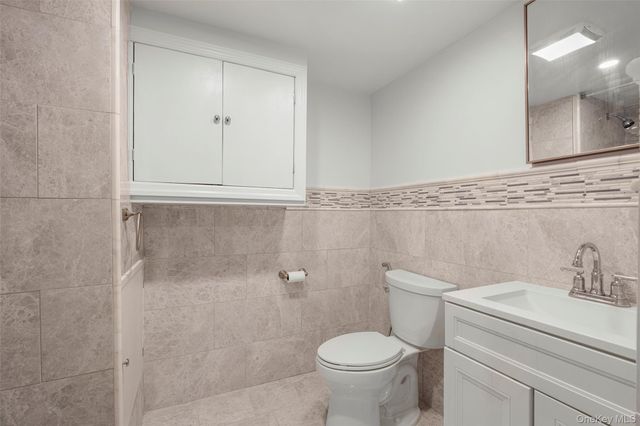 6 Trails End, Rye, NY 10580
