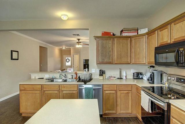 7538 Angelwing Dr, Corpus Christi, TX 78414