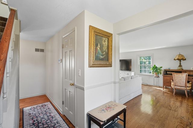 144 S Bird Road 144 S Bird Road, Springfield, OH 45505