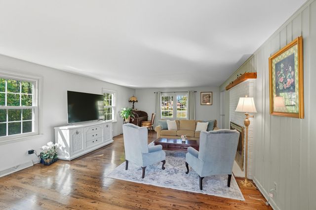 144 S Bird Road 144 S Bird Road, Springfield, OH 45505