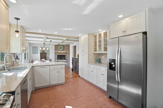 144 S Bird Road 144 S Bird Road, Springfield, OH 45505