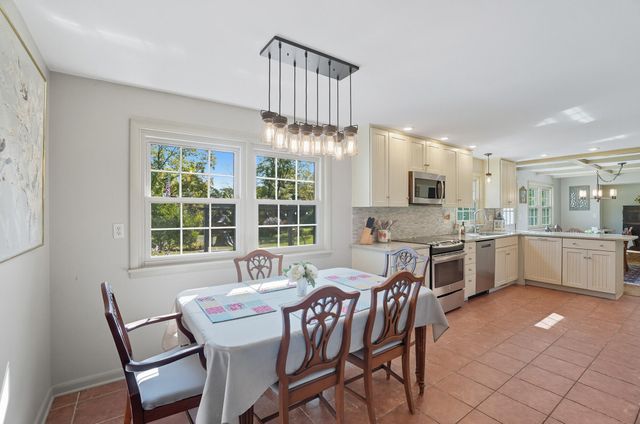 144 S Bird Road 144 S Bird Road, Springfield, OH 45505