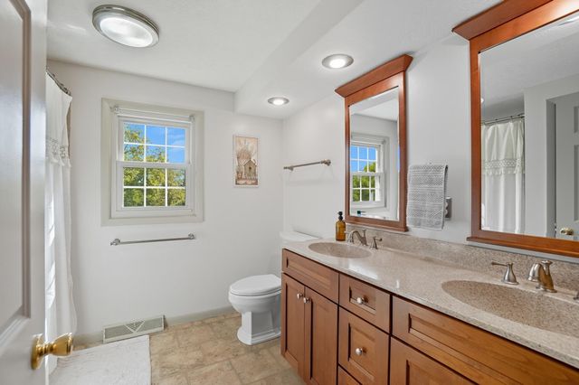 144 S Bird Road 144 S Bird Road, Springfield, OH 45505