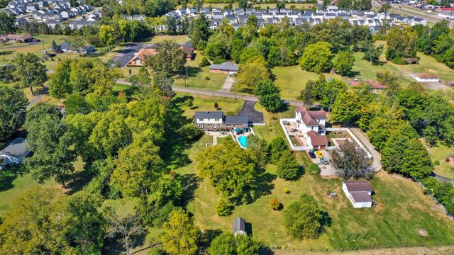 144 S Bird Road 144 S Bird Road, Springfield, OH 45505