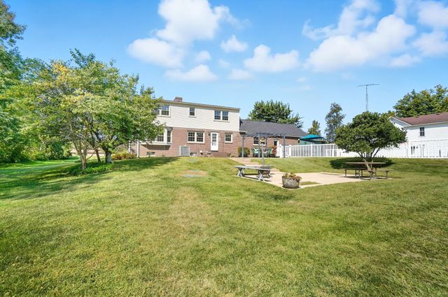 144 S Bird Road 144 S Bird Road, Springfield, OH 45505