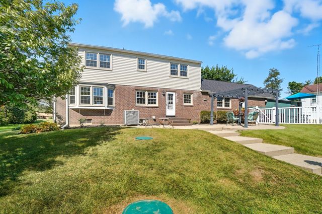 144 S Bird Road 144 S Bird Road, Springfield, OH 45505