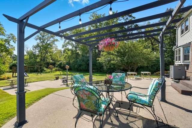 144 S Bird Road 144 S Bird Road, Springfield, OH 45505