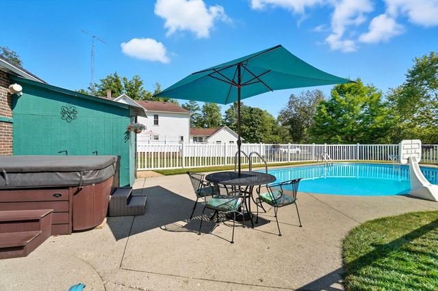 144 S Bird Road 144 S Bird Road, Springfield, OH 45505