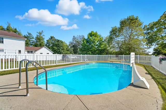 144 S Bird Road 144 S Bird Road, Springfield, OH 45505