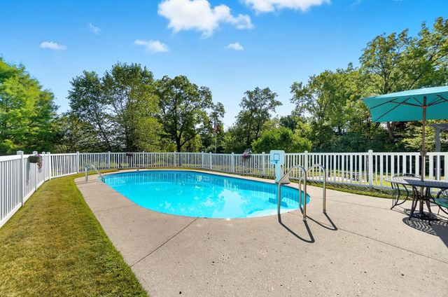 144 S Bird Road 144 S Bird Road, Springfield, OH 45505