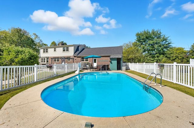 144 S Bird Road 144 S Bird Road, Springfield, OH 45505